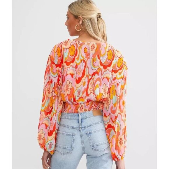 Privy Pleated Surplice Retro Floral Cropped Top Size Large - Picture 2 of 7